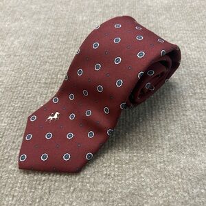 Elegant Burgundy Patterned Tie
